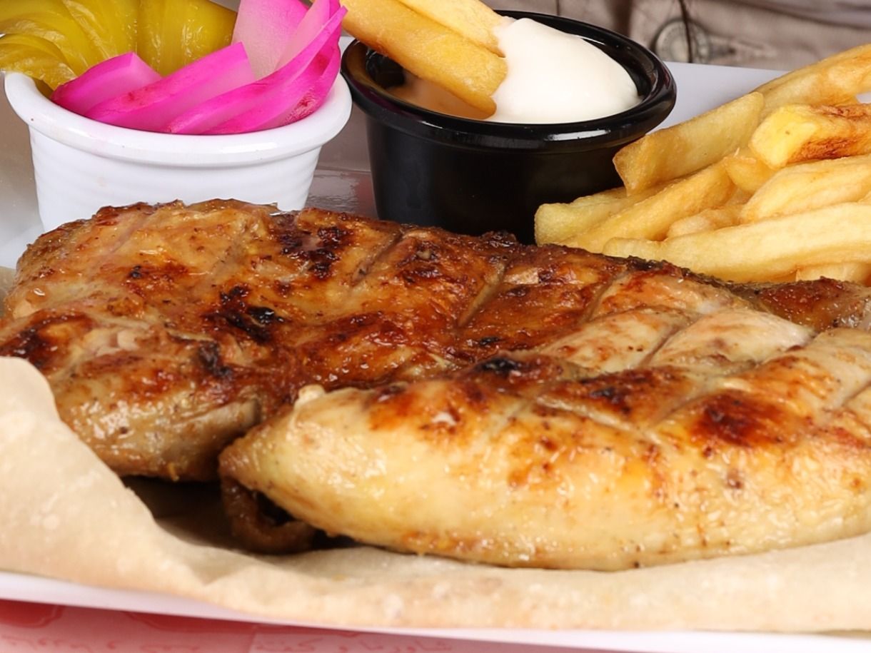 Half chicken meal