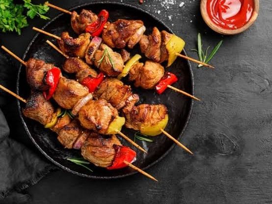 1/2 Kilo Shish Tawook