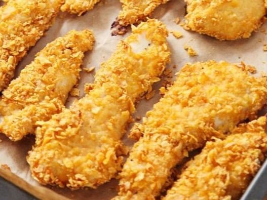pane with Cheddar cheese sandwich