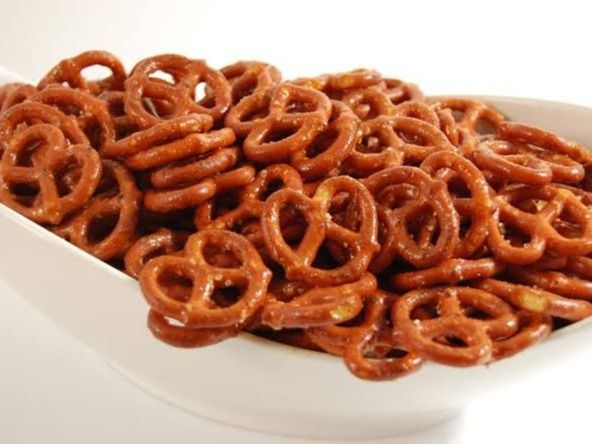 Predzel With Cheese Crackers Platter