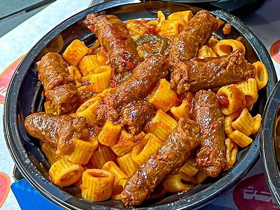 Tashweha sausage pasta