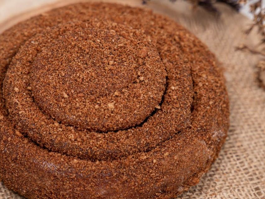 Crumb Cinnamon Roll