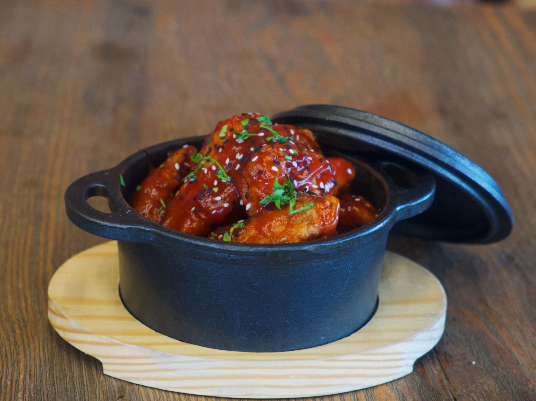 FRIED CHICKEN WINGS