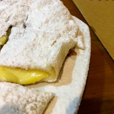 Feteera Custard Pie