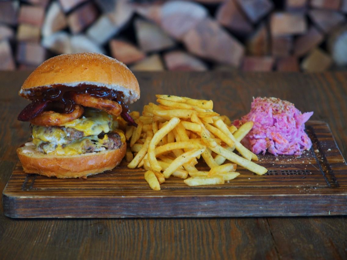 B CONNECTION BURGER