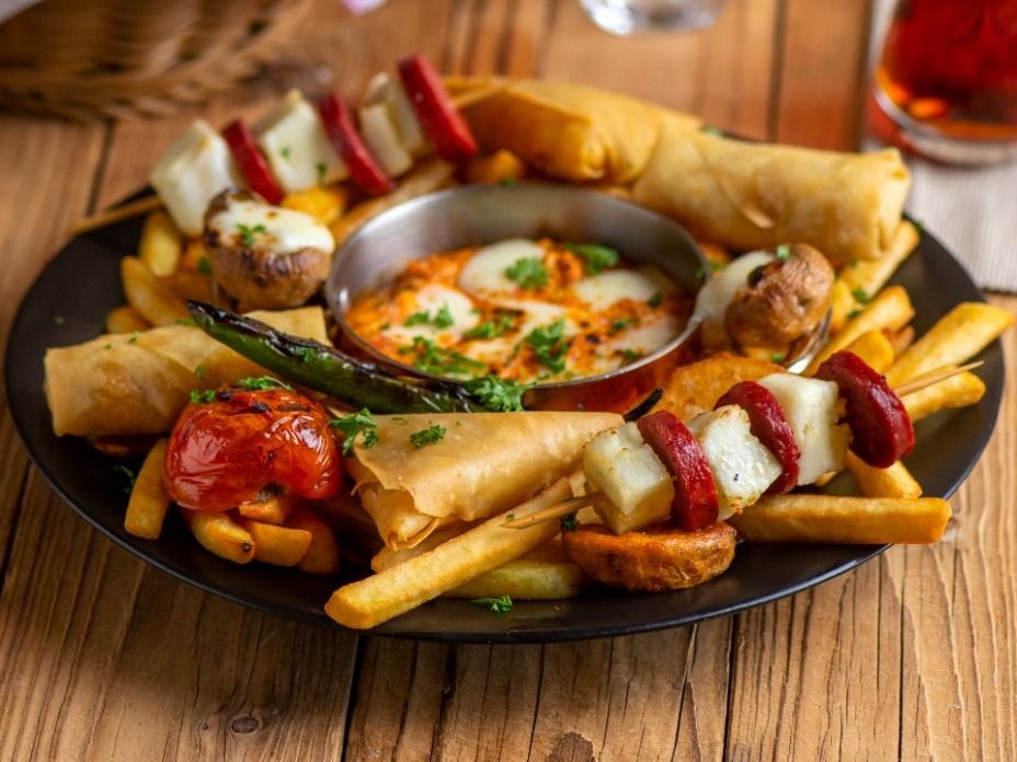 Mado Cafe and Restaurant delivery service in Bahrain | Talabat