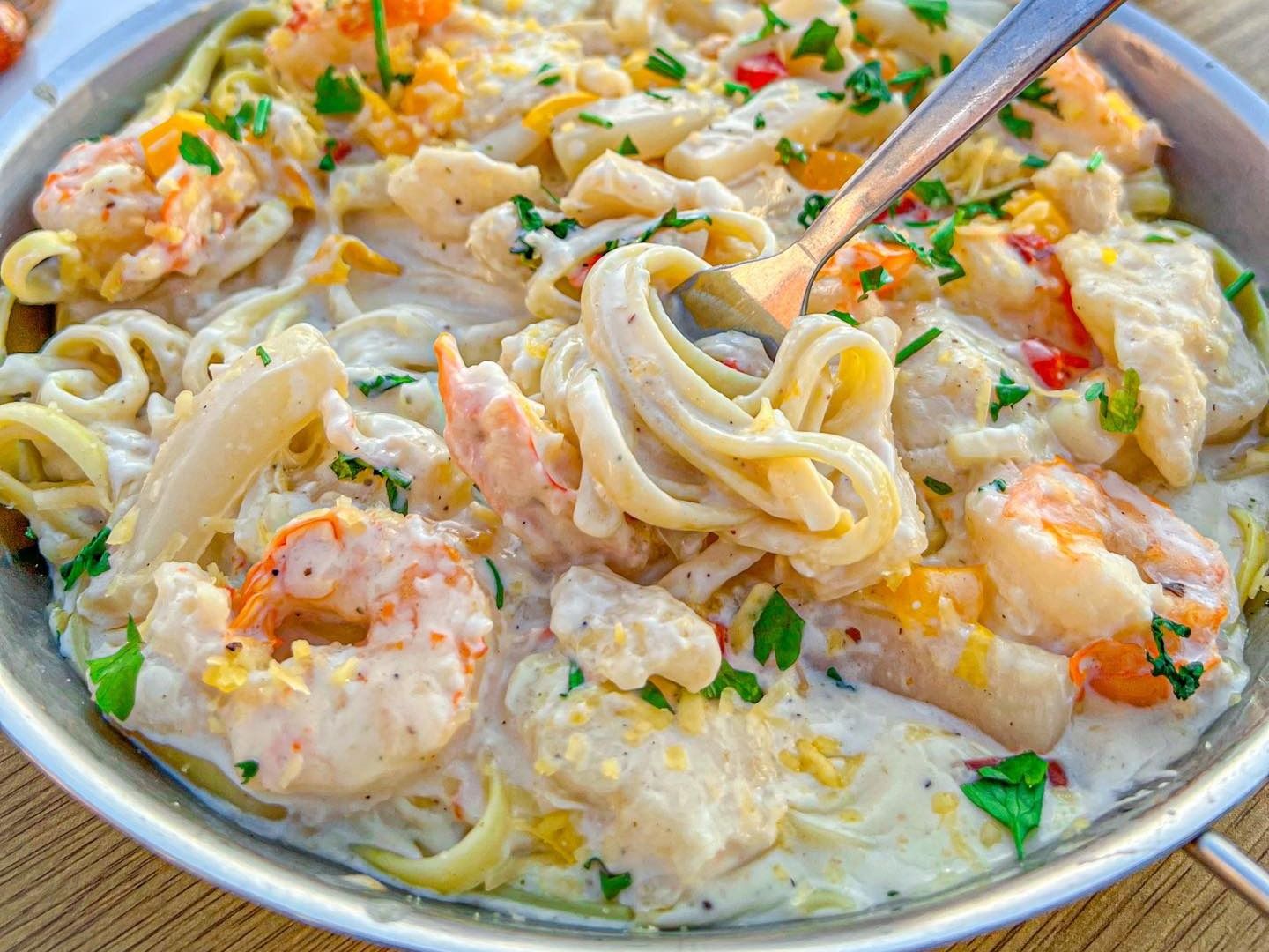 Mix Seafood White Pasta