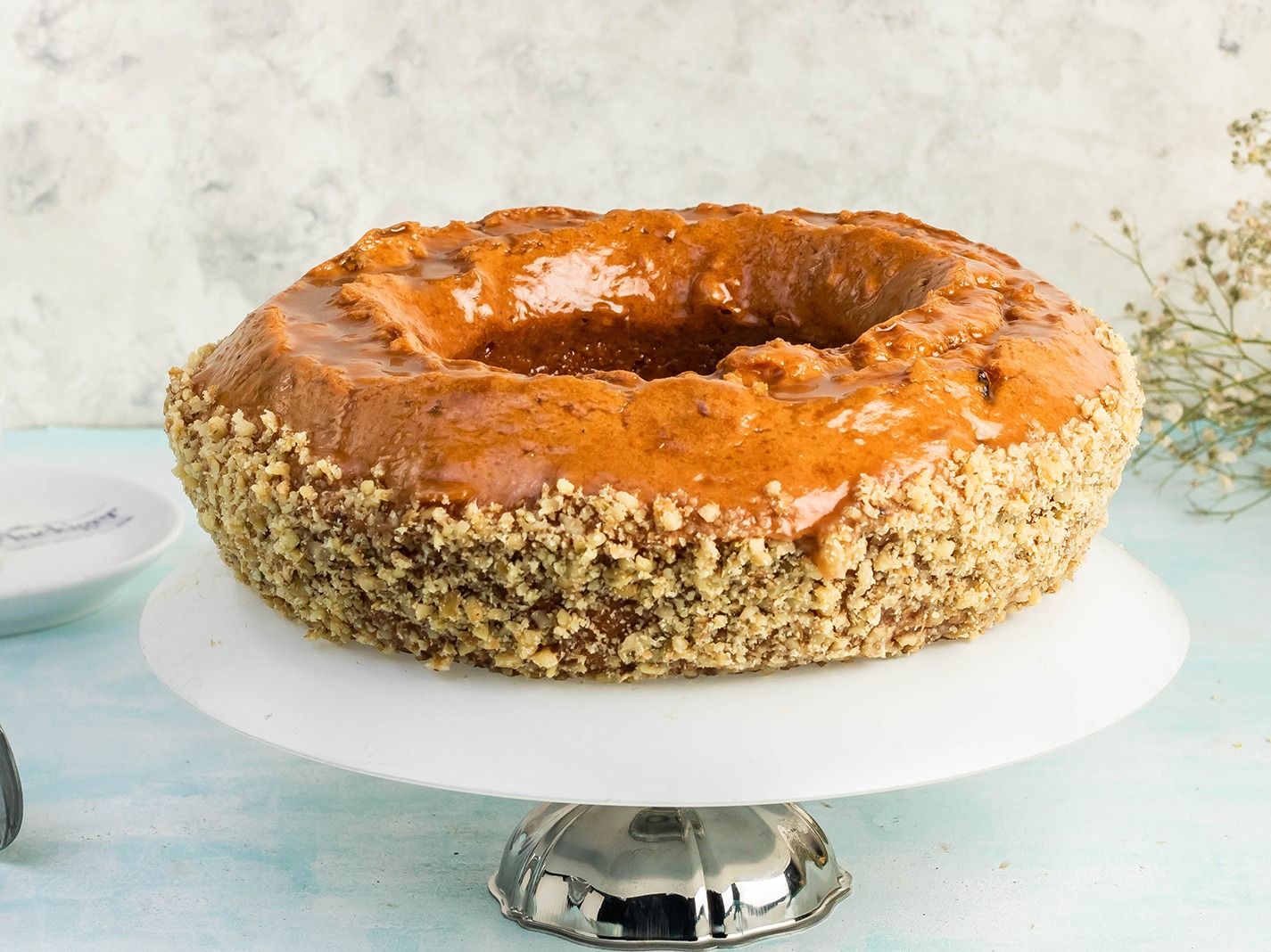 English Caramel Cake