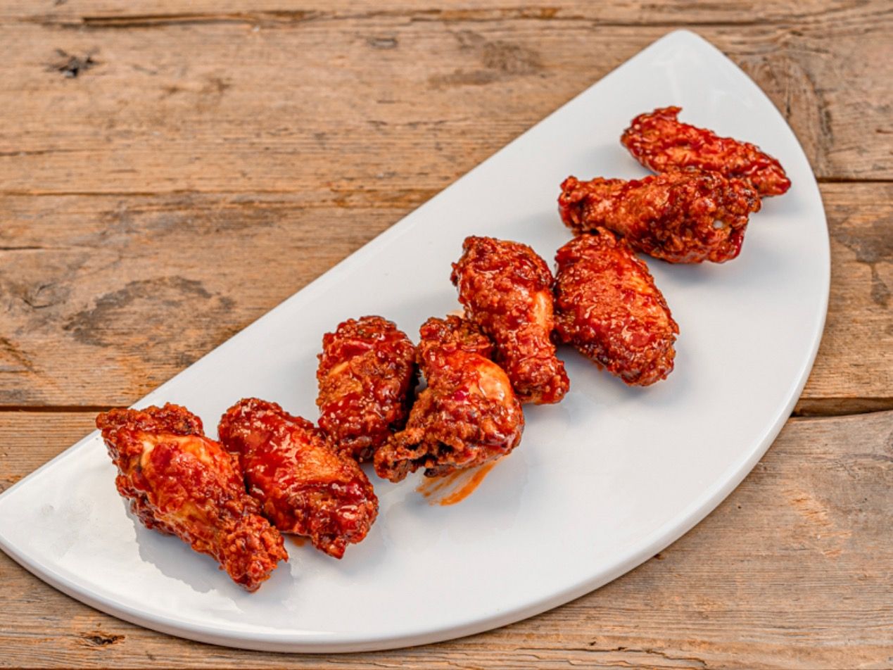 Chicken Wings With Buffalo Sauce