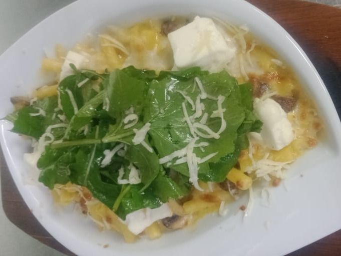 Loaded Mac N Cheese