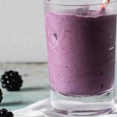Blackberry Milkshake