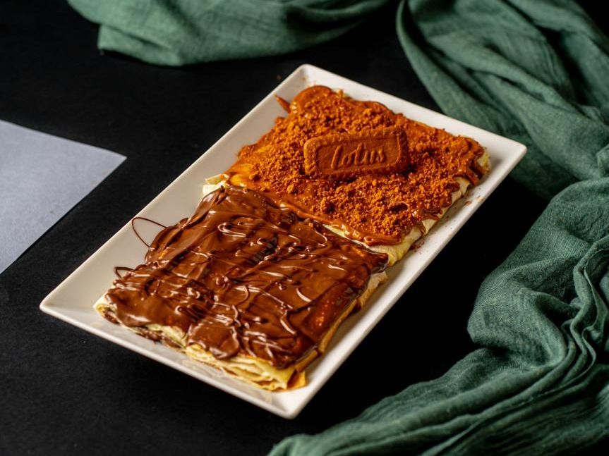 Half Lotus And Half Nutella Pie