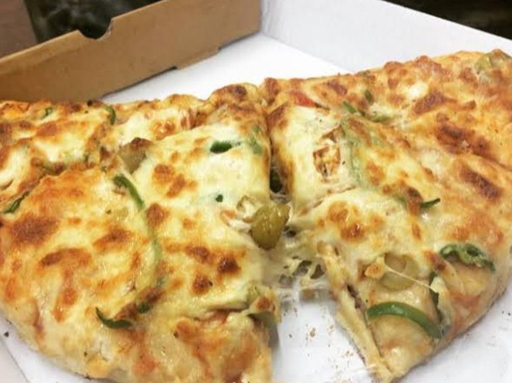El Soltan Chicken Italian Hawawshi