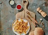 potatoes with Mayonnaise and ketchup