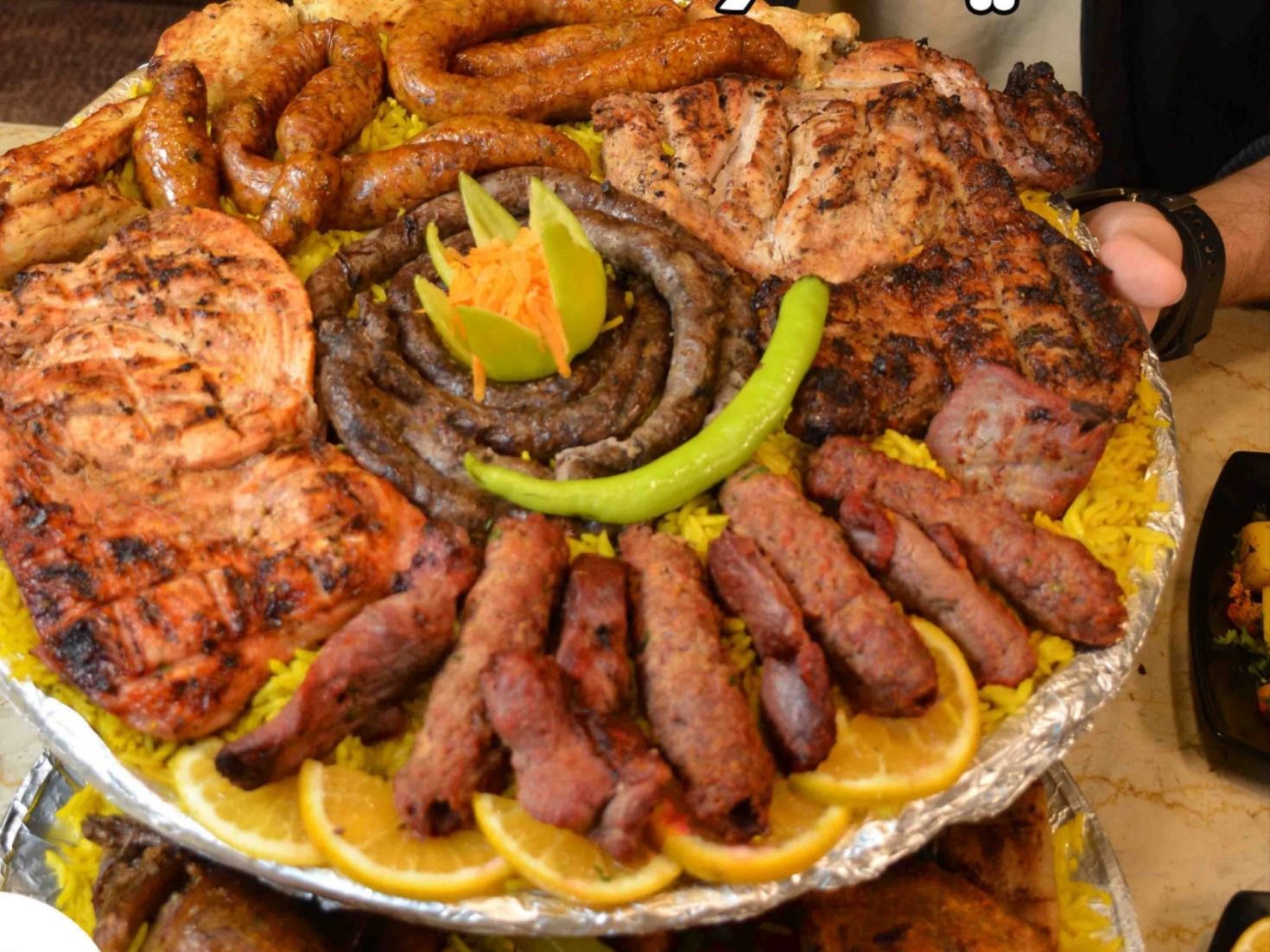 Medium Family Tray