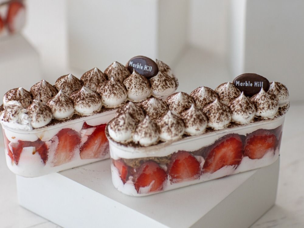 Strawberyy Tiramisu Cup