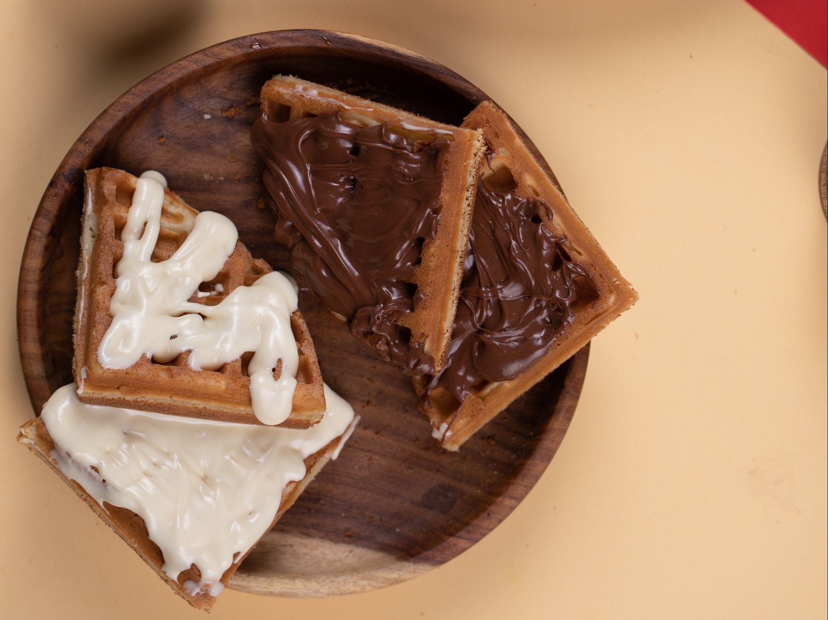 Waffle Half chocolate Cream And Half White
