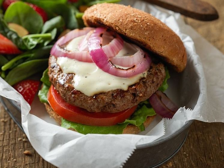 Creamy Ranch Burger Sandwich