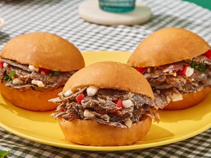Dozen Of Chicken Kaiser