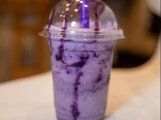 blueberry milkshake