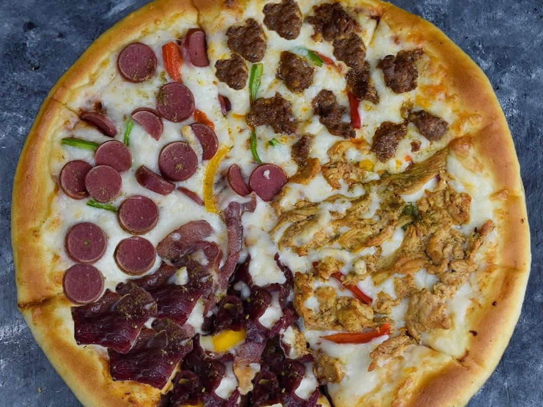 Mix Meat Pizza