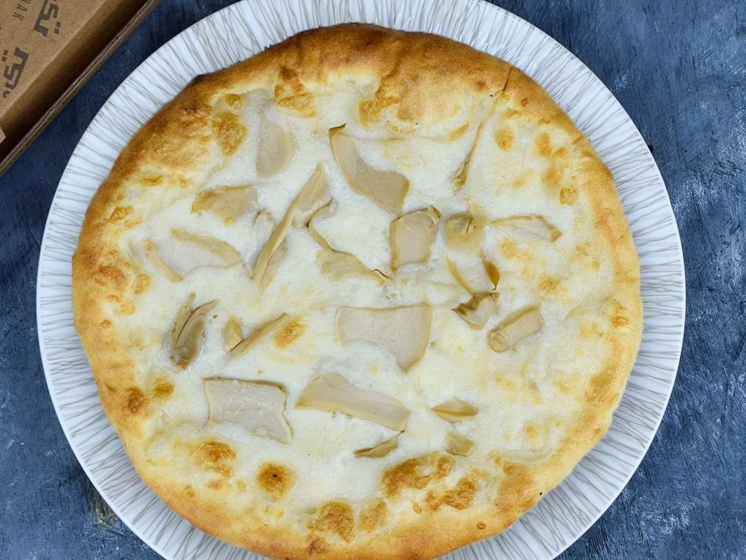 Mushroom With Mozzarella Cheese Manoucheh