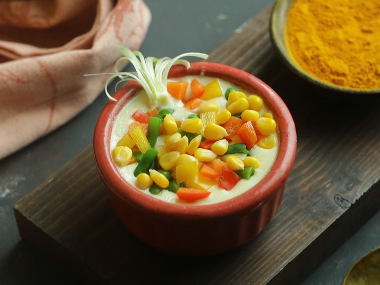 Sweet Corn With Vegetables Soup