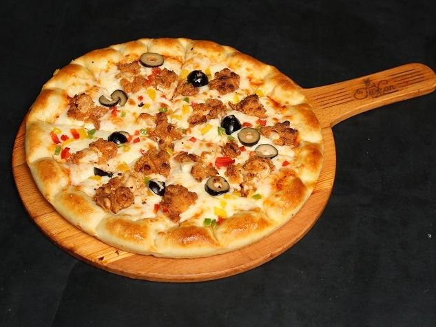 Chicken Super Supreme Pizza