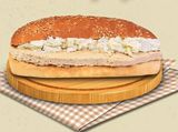 Halawa with Qeshta sandwich