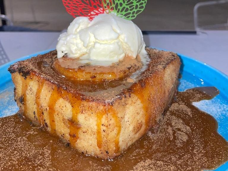 Stuffed Apple Cinnamon Pain Perdu