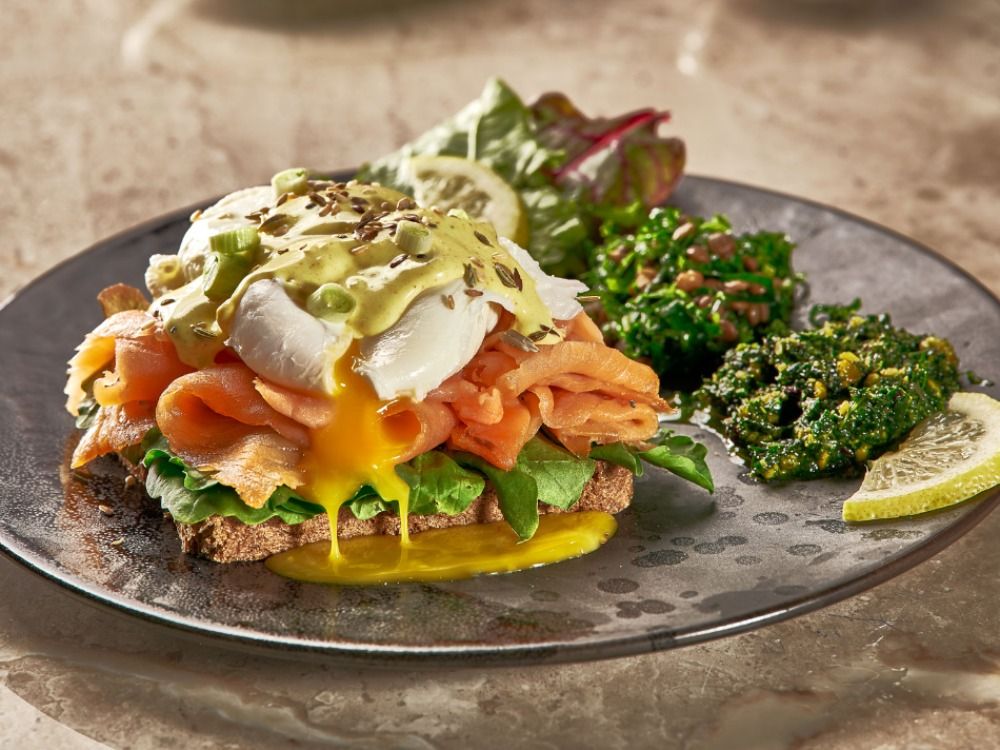 Salmon benedict