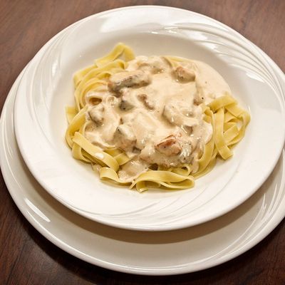 Creamy Pasta Beef Burger