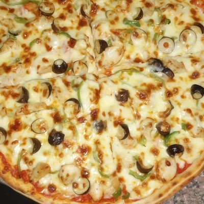 Quattro Formaggi Pizza
