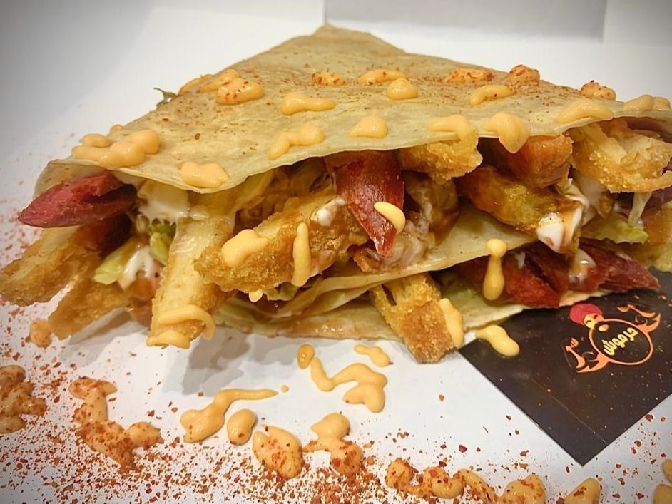 Crispy And Hot Dog Crepe
