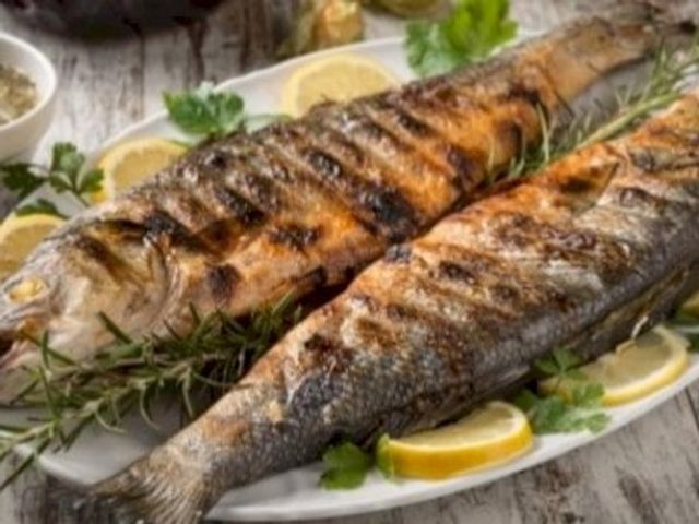Grilled Mullet With Oil And Lemon