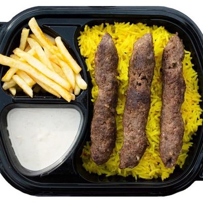 وجبة أرز مع كفتة