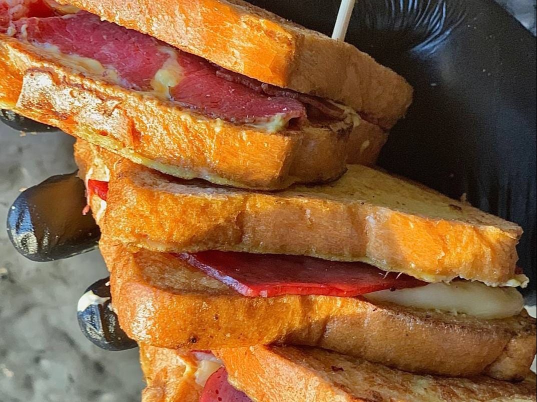 Pastrami eggs toast