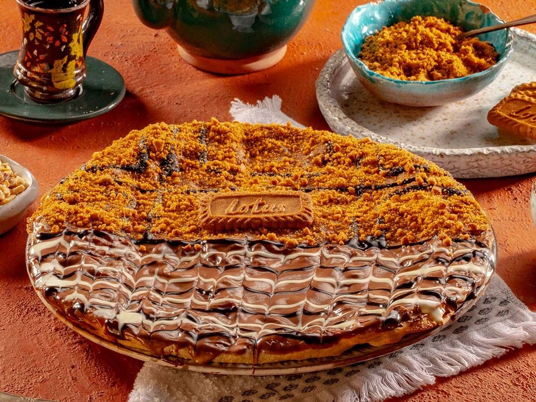 Half Lotus Half Chocolate Pie