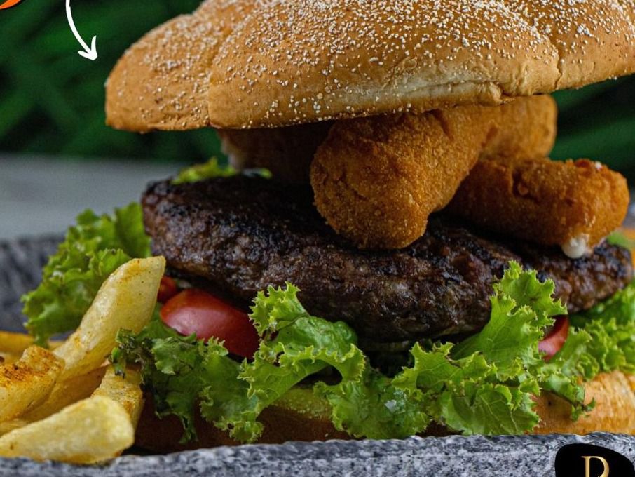 Fried Mozzarella Burger