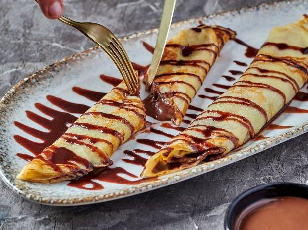 Lotus crepe