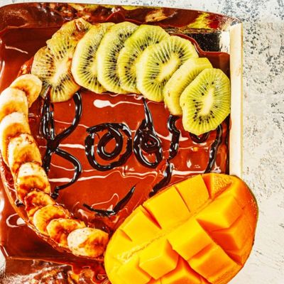 Nutella and Fruits Waffle