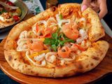 seafood pizza