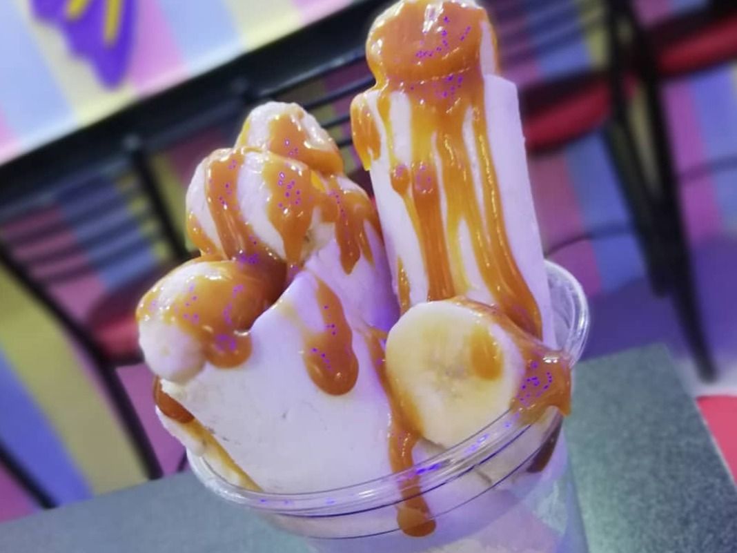 Ice mix caramel banana