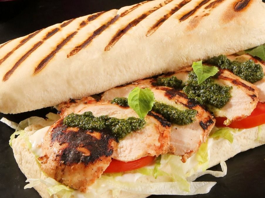 Chicken pesto Sandwich