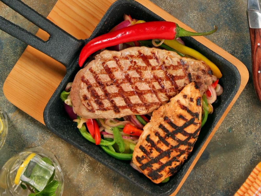 Grilled Beef Fillet and Chicken Fajita