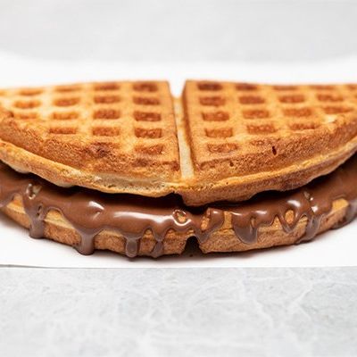 وافل مع الطبقة المفضلة لديك