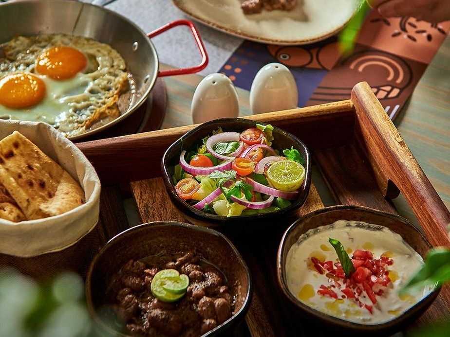 Oriental breakfast
