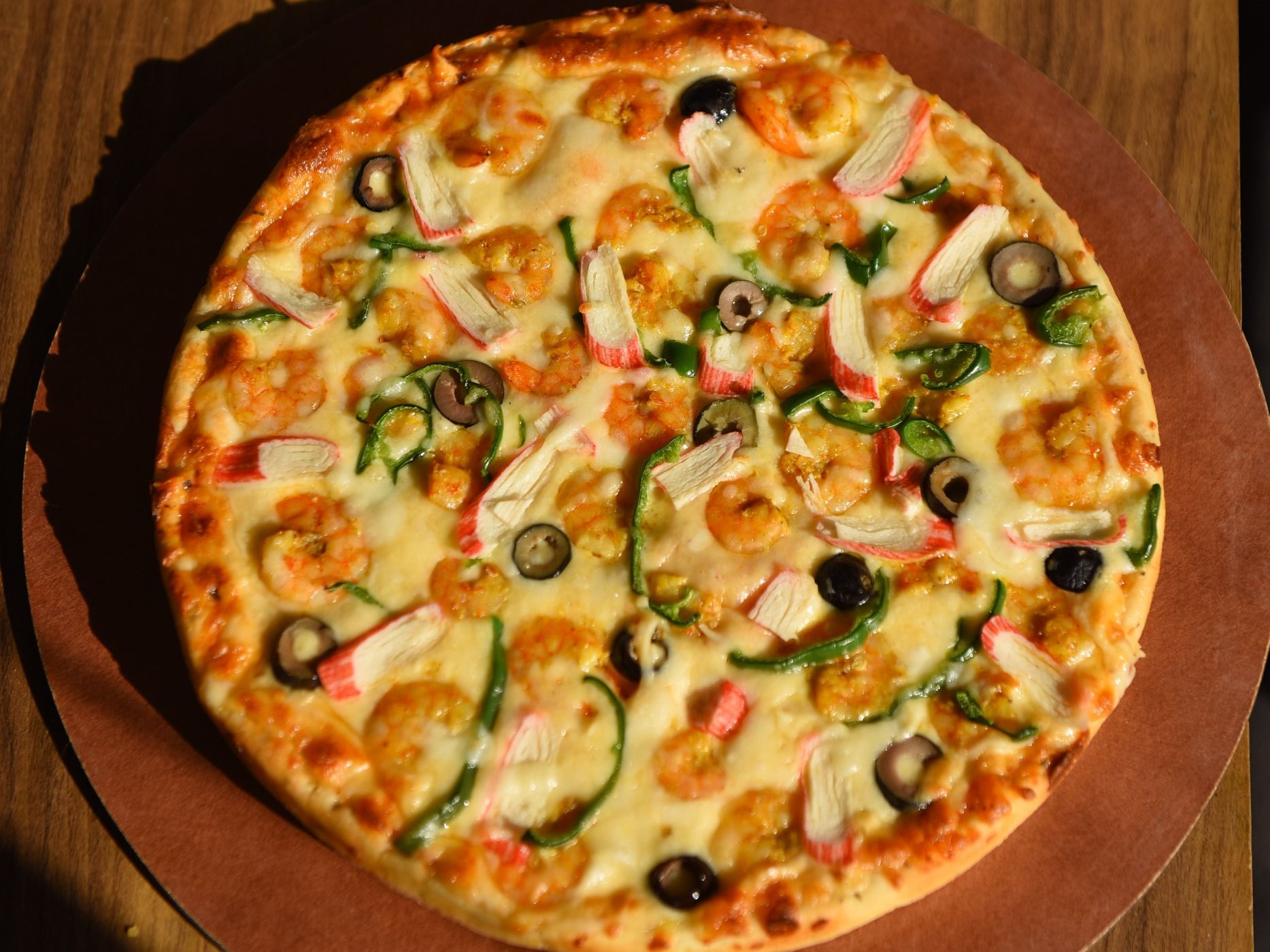 Seafood Pizza