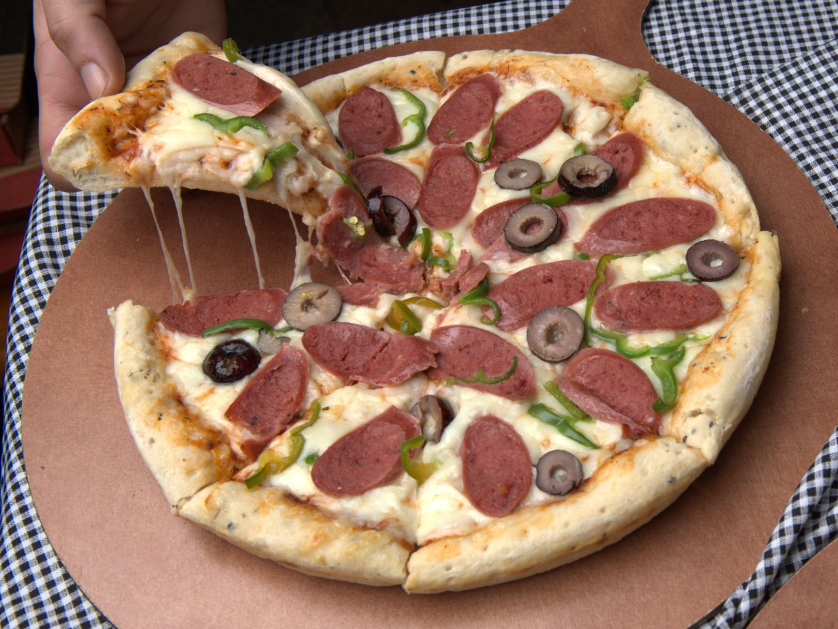 Hot Dog Pizza