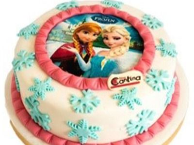 Frozen Fondant Cake 8-10 Pax